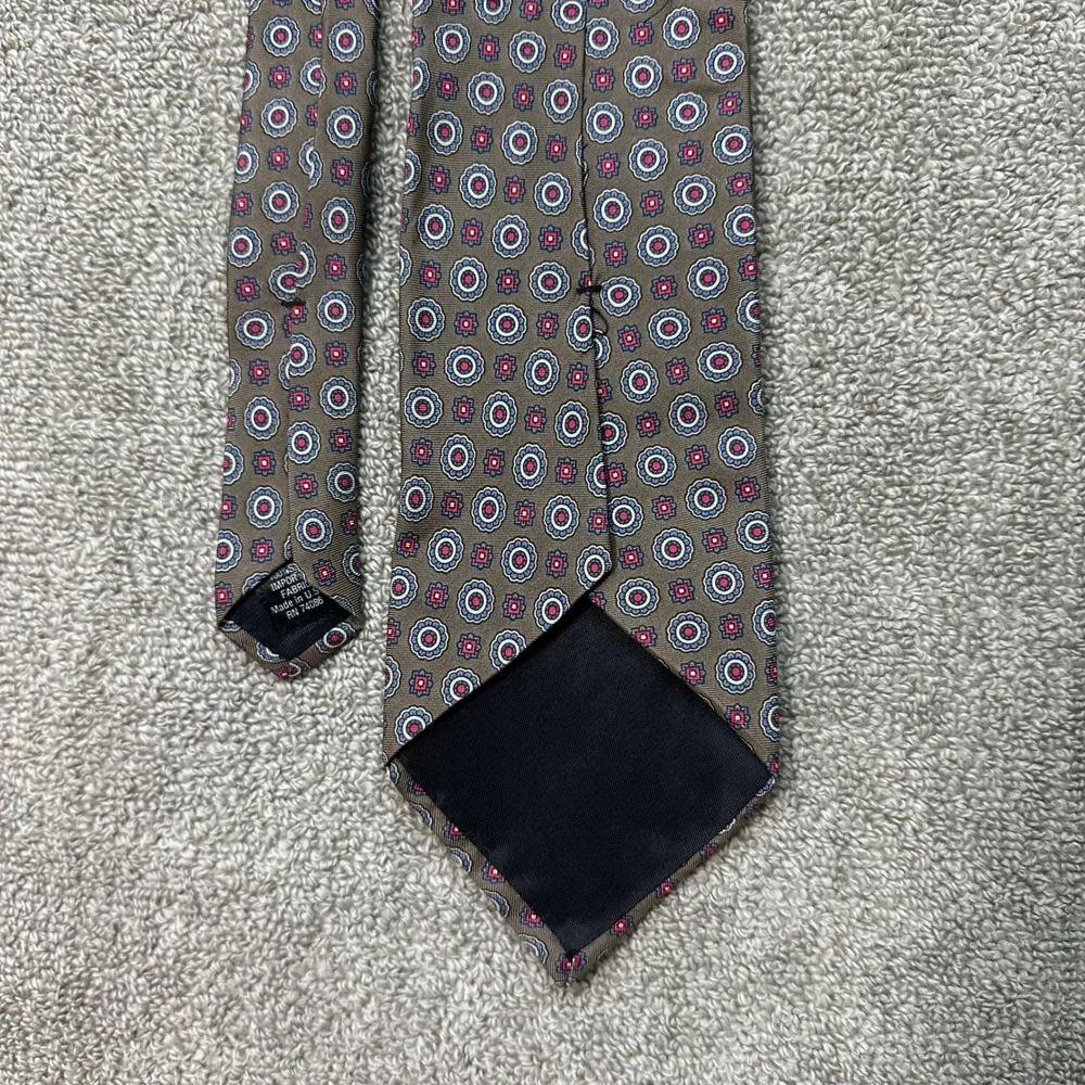Adams Row Mens Silk Tie Medallion Geometric Brown Blue Red Made in USA RN 74086